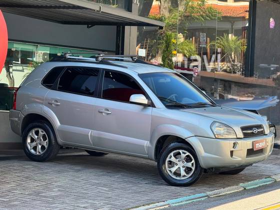 HYUNDAI TUCSON 2.0 MPFI GLS 16V 143CV 2WD GASOLINA 4P AUTOMÁTICO